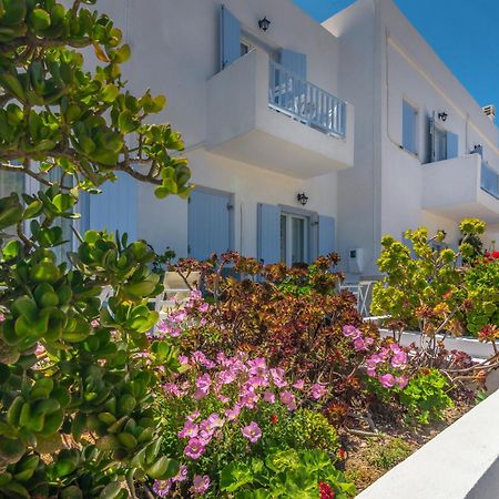Aeolis Hotel Adamantas  Buitenkant foto